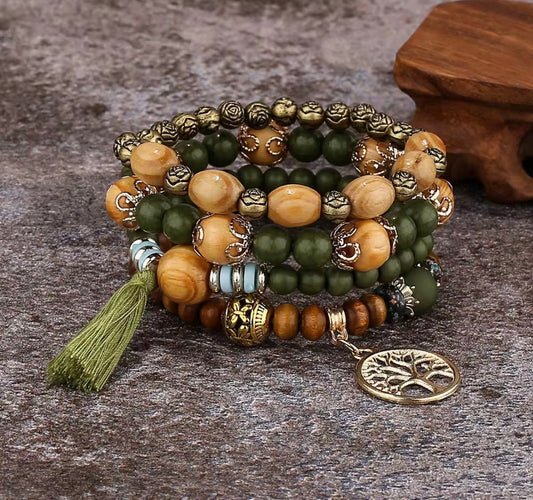 Boho 4 layer bracelet for girls, green boho set, green bead bracelet set