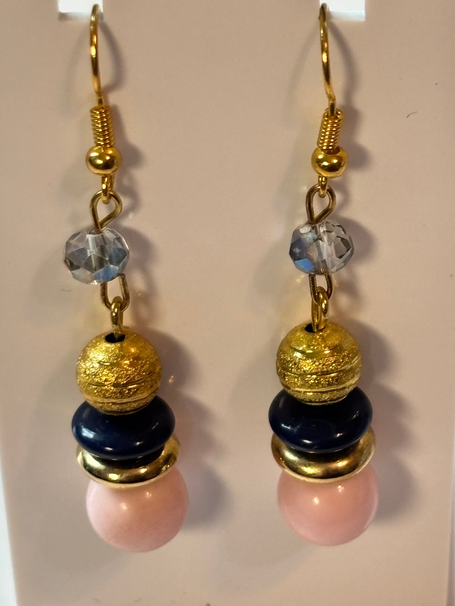 Pink Beaded Jewelry Set – Floral Accent Stretch Bracelet & Earrings | Unique Handmade Gift for Her, Birthday or Mother’s Day