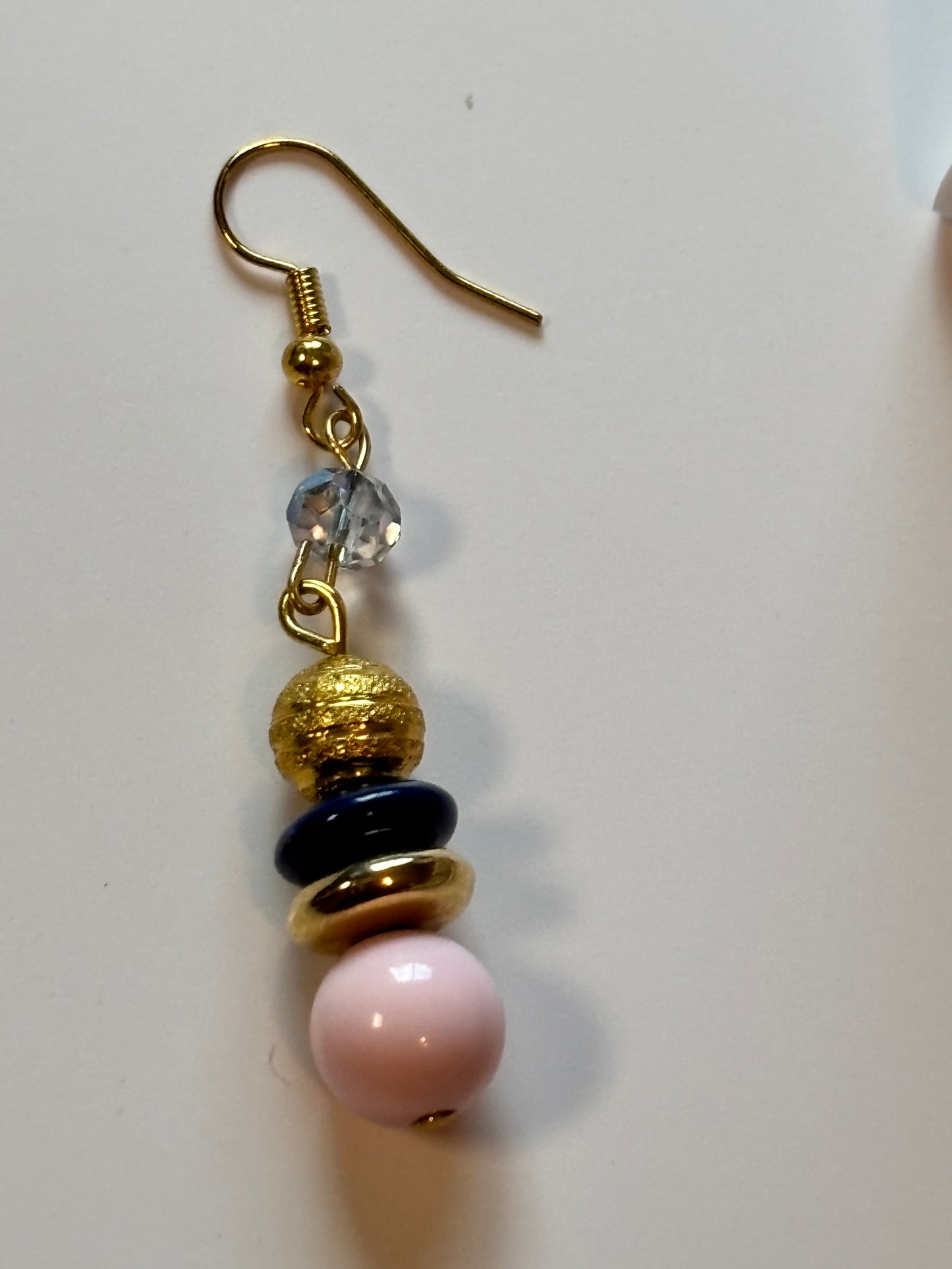 Pink Beaded Jewelry Set – Floral Accent Stretch Bracelet & Earrings | Unique Handmade Gift for Her, Birthday or Mother’s Day