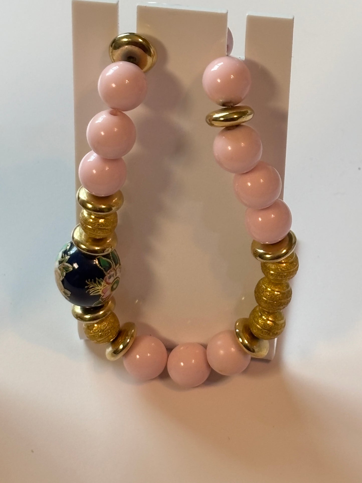 Pink Beaded Jewelry Set – Floral Accent Stretch Bracelet & Earrings | Unique Handmade Gift for Her, Birthday or Mother’s Day