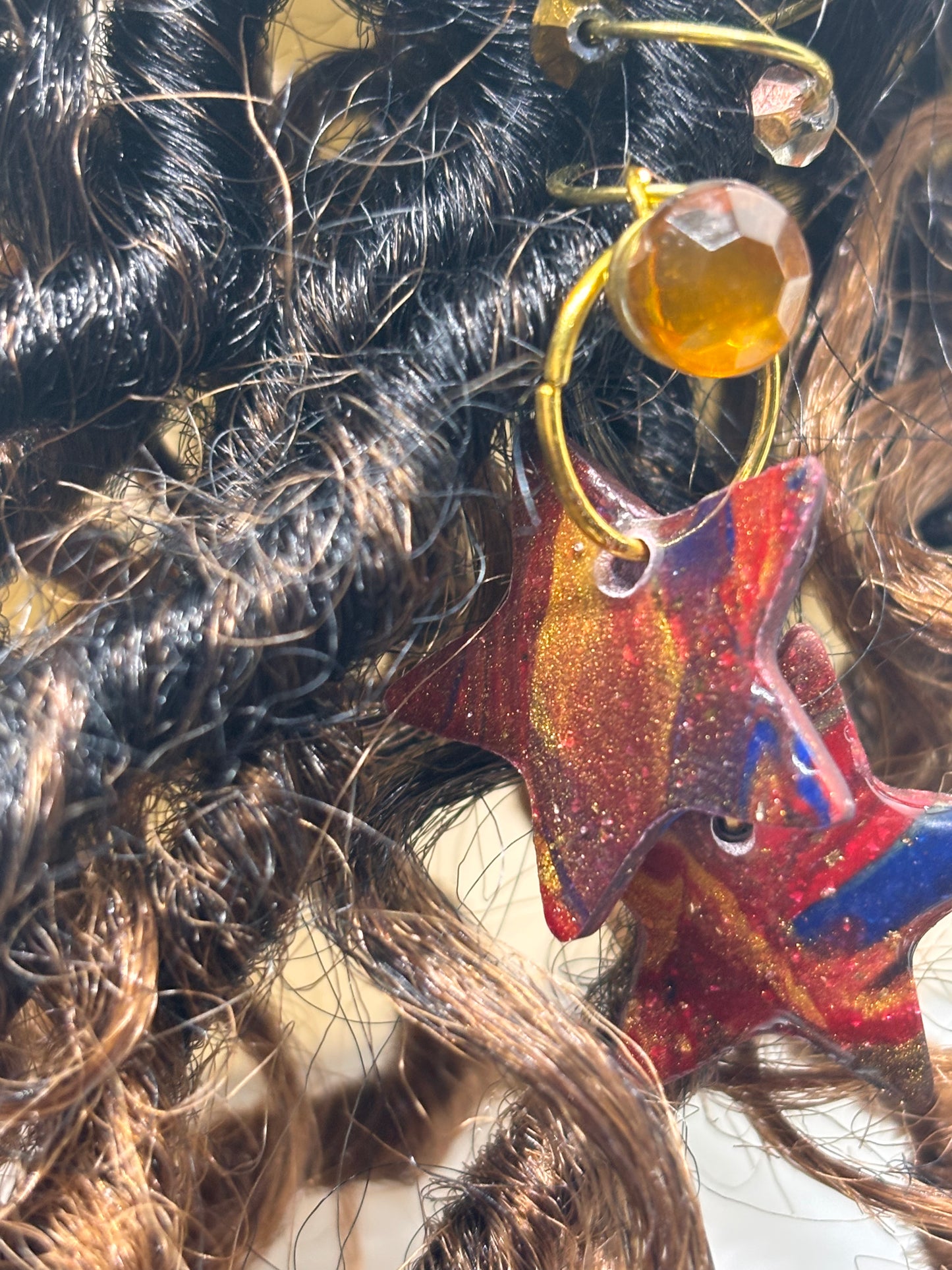 Celestial Ember Star Loc Spiral – Gold Dangle Hair Jewelry