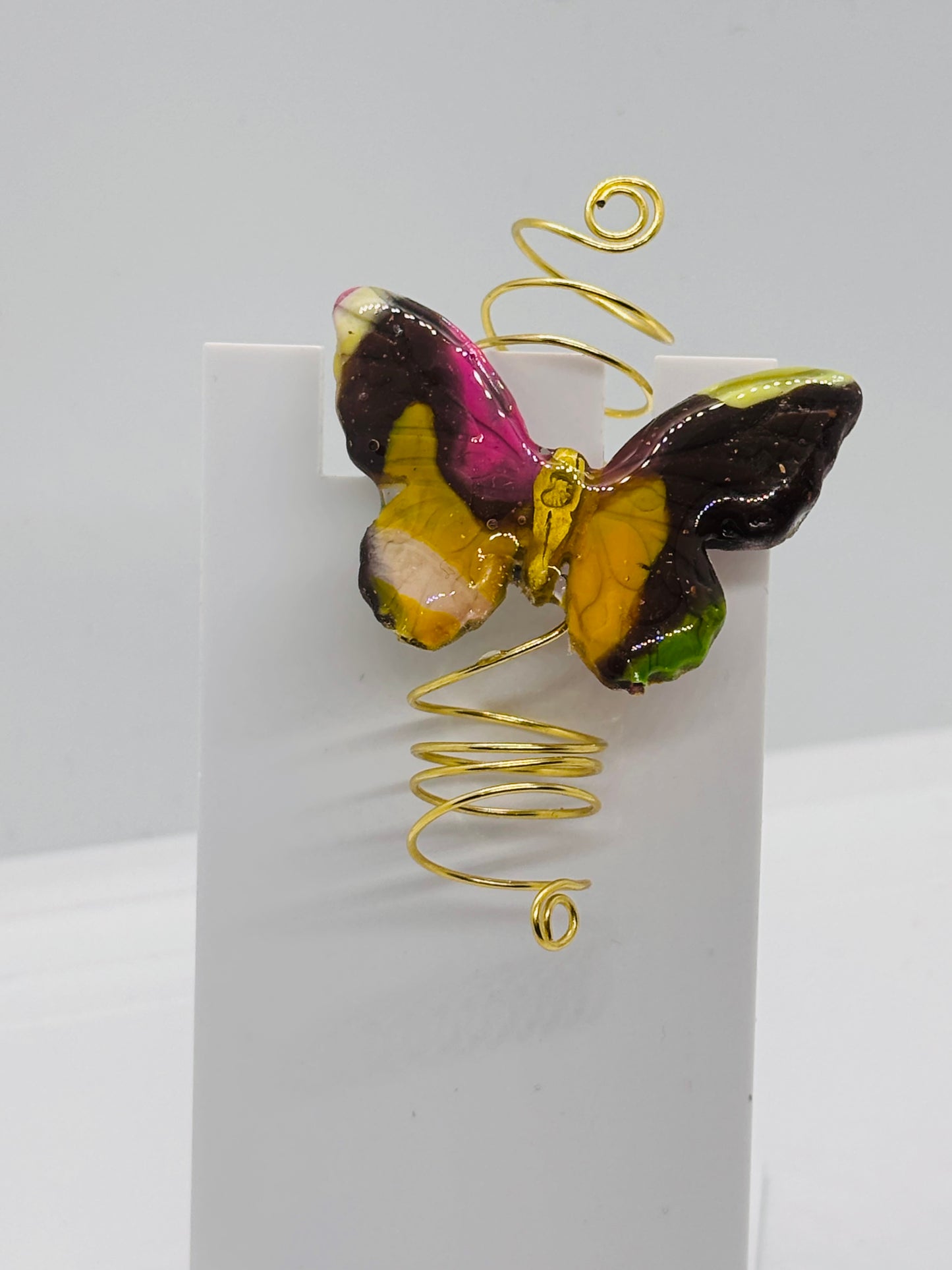 Butterfly Loc Jewelry – Handmade Gold Wire Hair Cuff