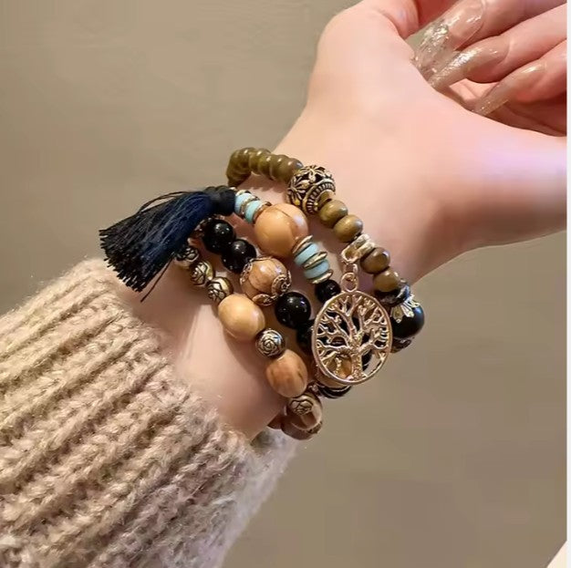 Boho 4 layer bracelet for girls, black boho set, black bead bracelet set